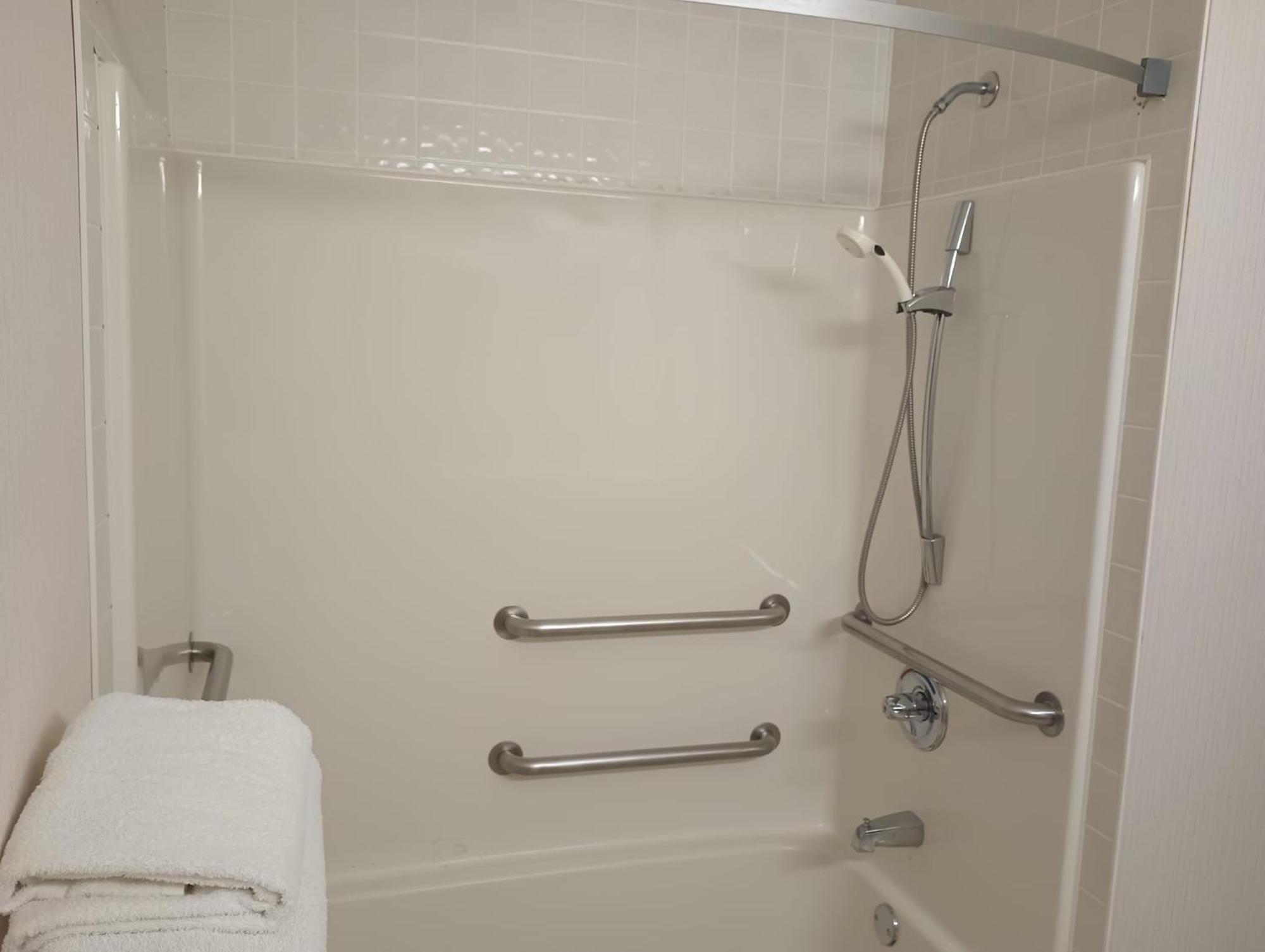ביסמרק Miriam Hotel מראה חיצוני תמונה