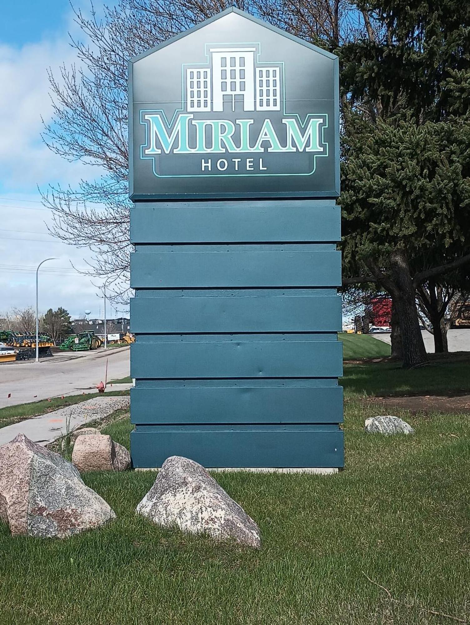 ביסמרק Miriam Hotel מראה חיצוני תמונה